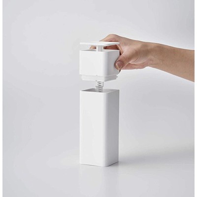 Black Plastic One-Handed Soap Dispenser, 8.5 oz