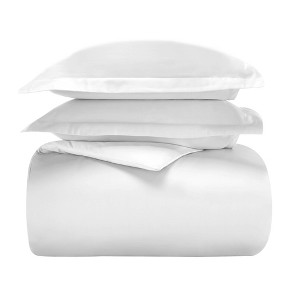 Cotton Blend 600 Thread Count Duvet Cover Set by Blue Nile Mills - 1 of 4