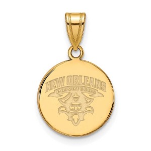 Black Bow Jewelry 10k Yellow Gold New Orleans Privateers NCAA Medium Pendant - 1 of 3