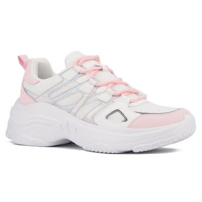 Olivia Miller Women's Show Off Low Top Sneaker