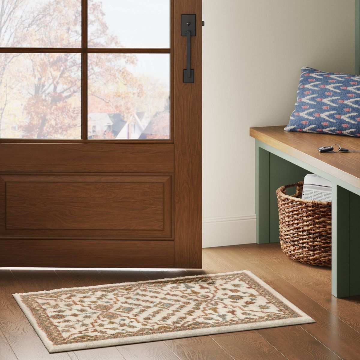Persian Accent Rug Ivory/Tan - Threshold™ - thumbnail 2