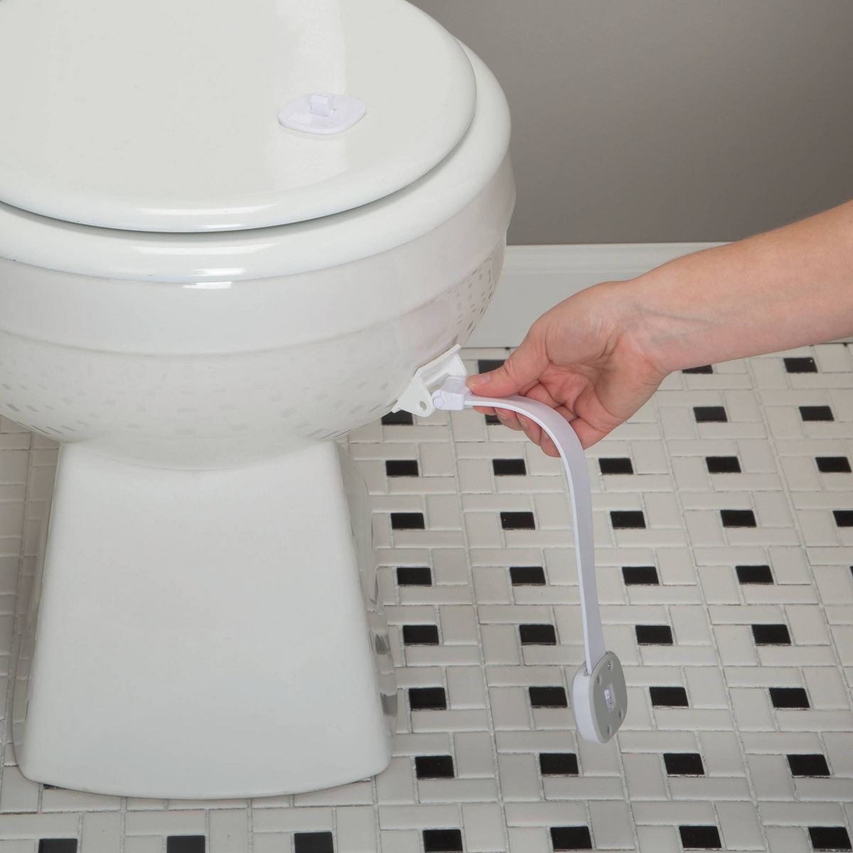Safety 1st Outsmart Toilet Lock - thumbnail 10