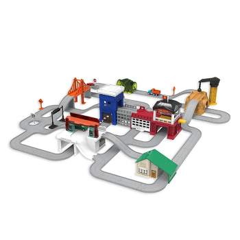 DRIVEN by Battat – Truck Playset with Fire Station – Build-A-City - 140pc