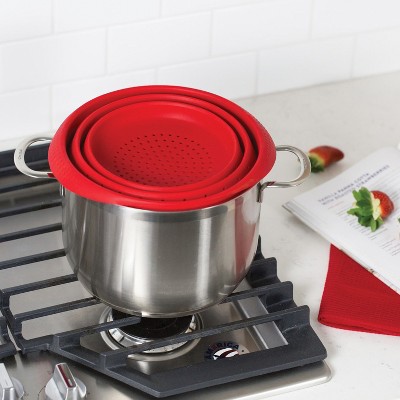 Red 4-Quart Collapsible Silicone Colander