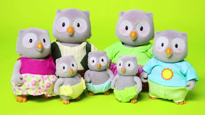 Li&#39;l Woodzeez Miniature Animal Figurine Set - McHoot Owl Family, 2 of 6, play video