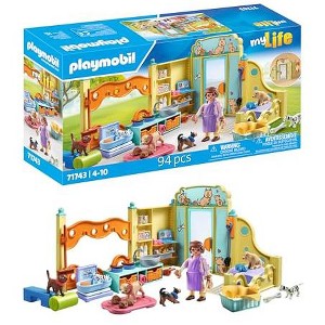 Playmobil 71743 Puppy Care Center Playset 94pc - 1 of 1