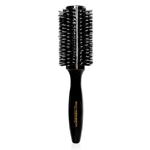 Large blow outlet dry brush