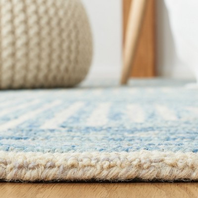 Light Blue Hand-Tufted Wool Rectangular Area Rug 4' x 6'