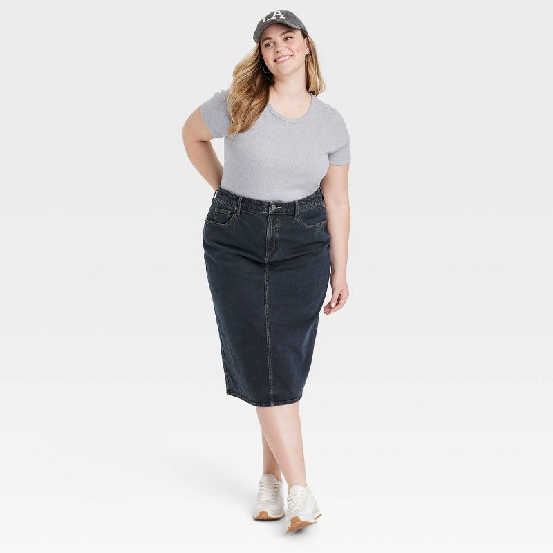 Women's Shrunken Short Sleeve T-Shirt - Universal Thread™ , 3 of 4