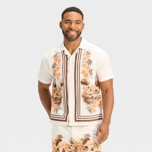 Houston White Men's Short Sleeve Camp Collared Button-Down Shirt - White - 1 of 3