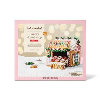 Holiday Santa's Donut Shop Gingerbread House Kit - 27.5oz - Favorite Day™