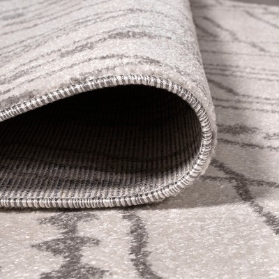 Ivory and Gray 4' x 6' Synthetic Diamond Area Rug