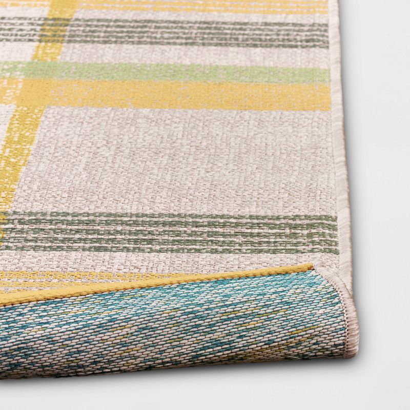 5&#39; x 7&#39; Plaid Outdoor Rug Yellow/Green - Threshold&#8482;, 4 of 5
