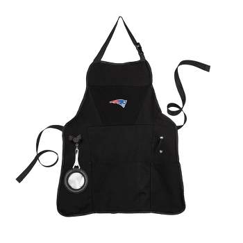 Evergreen New England Patriots Black Grill Apron- 26 x 30 Inches Durable Cotton with Tool Pockets and Beverage Holder