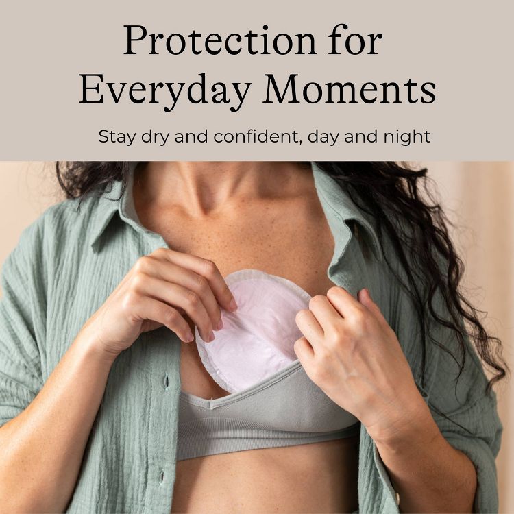 Lansinoh Stay Dry Disposable Nursing Pads, 2 of 11