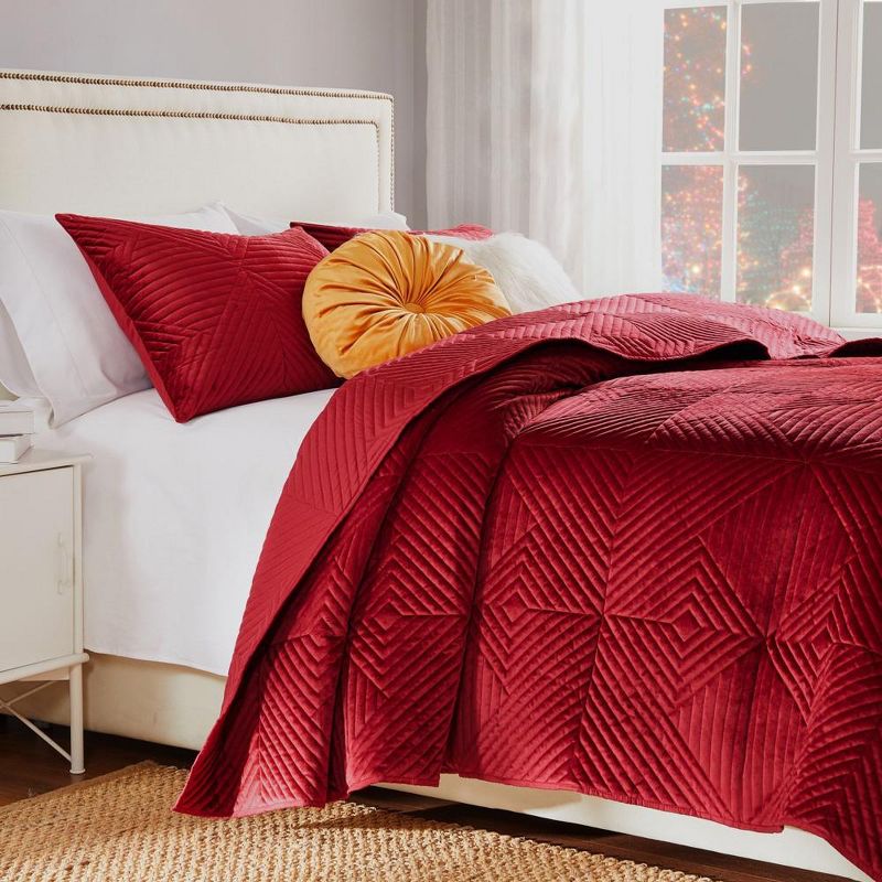 Greenland Home Fashion Riviera Velvet Luxurious High-Quality Quilt Set Including Pillow Sham Red, 3 of 6