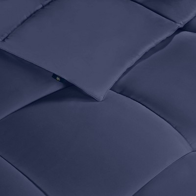 Navy Full/Queen Down Alternative Comforter Set