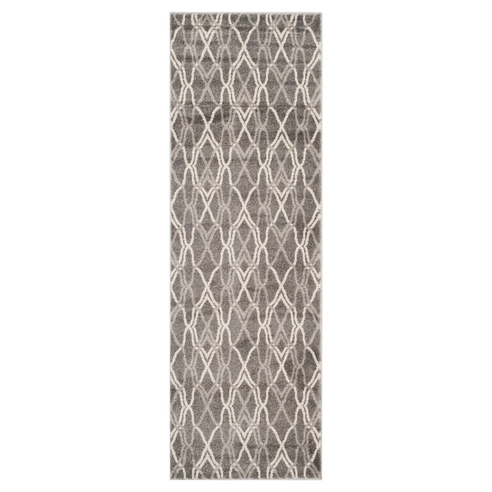 Toulouse 2'x7' Indoor/Outdoor Runner - Gray - Safavieh