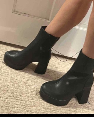 Blythe platform boots