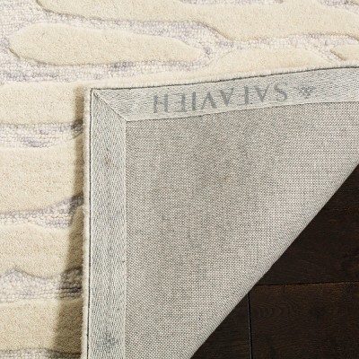 Hand-Tufted Silver and Ivory Wool Runner Rug 2'3" x 7'