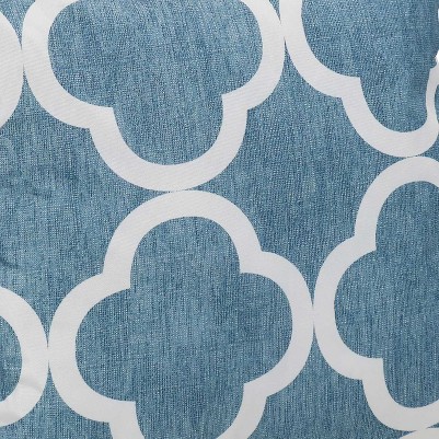 blue and white quatrefoil