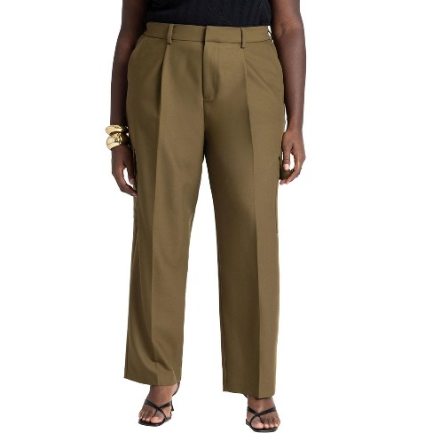 ELOQUII Women's Plus Size The Hudson Cargo Pant - image 1 of 4