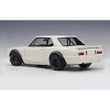 1972 Nissan Skyline GT-R (KPGC-10) Racing White "Millennium" 1/18 Diecast Model Car by Autoart - 4 of 4