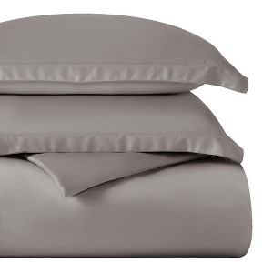 Egyptian Cotton 400 Thread Count Solid Duvet Cover Set by Blue Nile Mills - 1 of 4