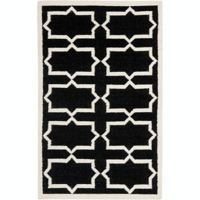 Dhurries DHU549 Hand Woven Flat Weave Accent Rug Black / Ivory 3' X 5' - Safavieh.