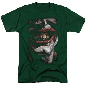 Men's Batman Smile Of Evil T-Shirt - 1 of 4