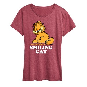 Women's - Garfield - Never Trust Smiling Cat Short Sleeve Graphic T-Shirt - 1 of 4