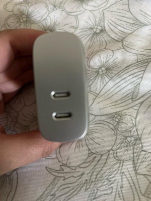 Belkin BoostCharge (20W) Dual USB-C with (40W) Stand Alone Wall