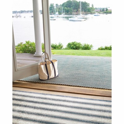 Navy and Ivory Geometric Braided Synthetic 4' x 6' Rug