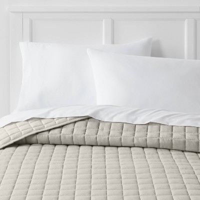 Full/Queen Jersey Quilt Light Gray - Room Essentials™