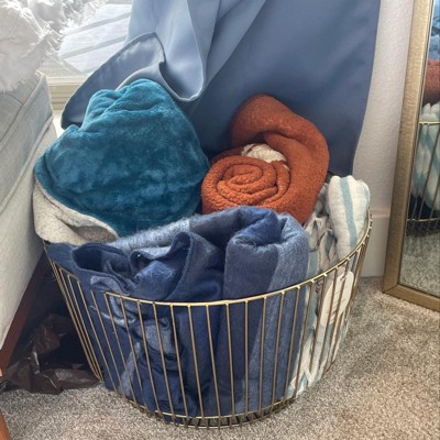 Target blanket online basket