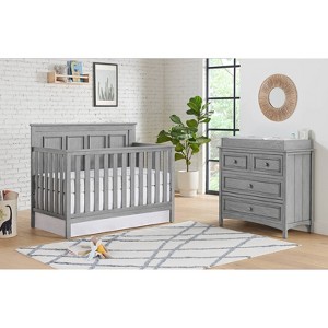 Oxford Baby Bennett 4-in-1 Convertible Crib - 1 of 4