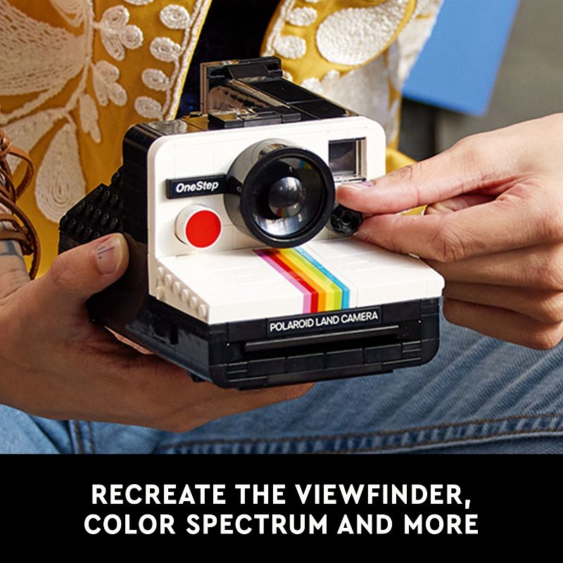 LEGO Ideas Polaroid OneStep SX-70 Camera Model 21345, 4 of 8