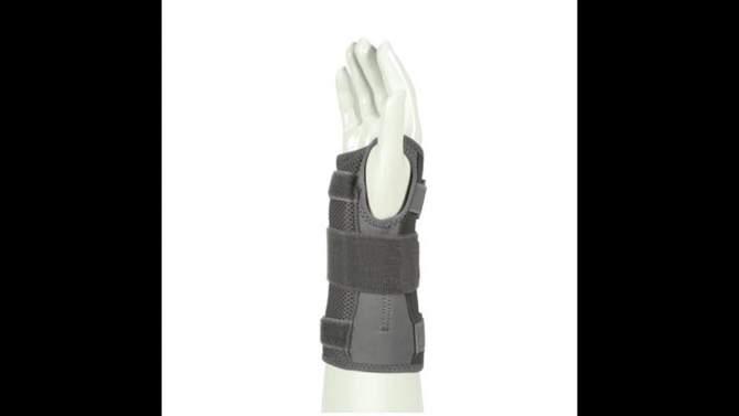 FUTURO Deluxe Wrist Stabilizer Helps Relieve Carpal Tunnel Symptoms, 2 of 10, play video