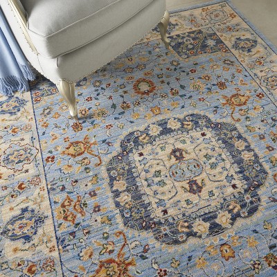 Bohemian Elegance Light Blue Wool Blend Medallion Area Rug 5'6" x 8'