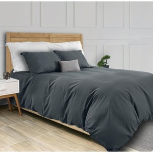 White Classic Luxury Soft Comforter Cover Set - Microfiber Duvet Cover with Zipper, 2 Pillow Shams - Comforter Not Included - King Size - 1 of 4