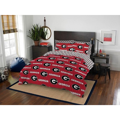 NCAA Rotary University of Georgia Bulldogs 7 PC Queen Bed In Bag Set