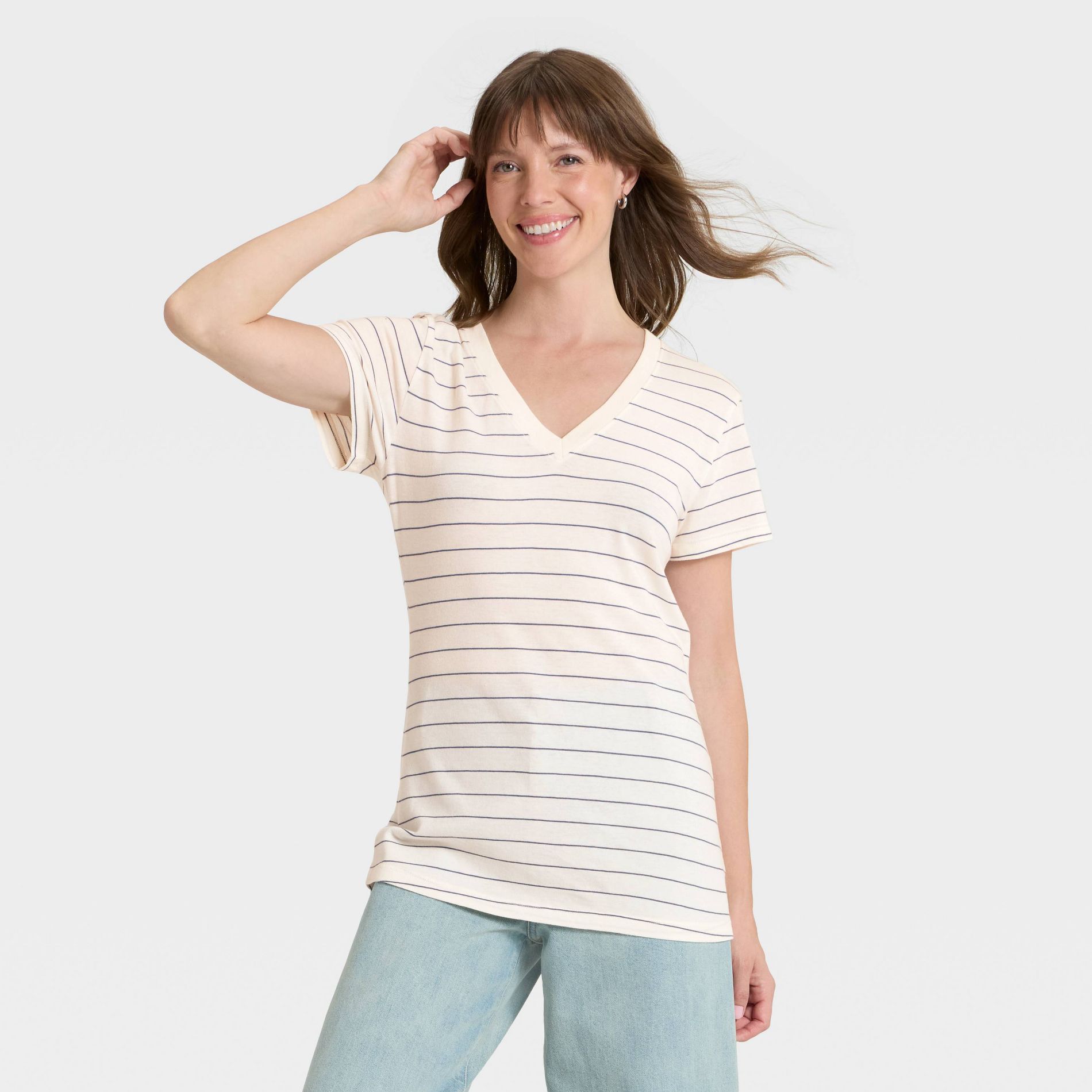 Women's Short Sleeve V-Neck T-Shirt - Universal Thread™ Cream Striped XL