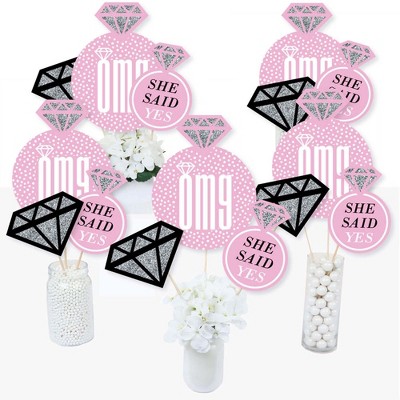 Big Dot of Happiness Omg, You're Getting Married - Engagement Party Centerpiece Sticks - Table Toppers - Set of 15