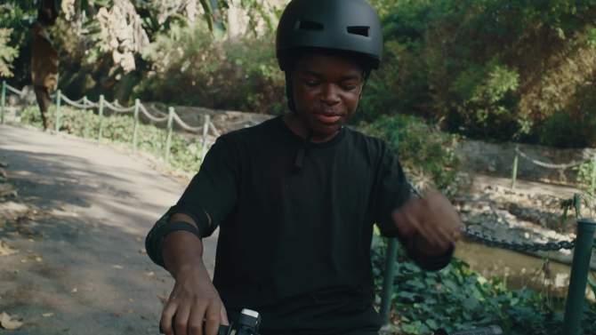 Droyd Kids' Blipper 16" Step Over Mini Electric Bike, 2 of 12, play video