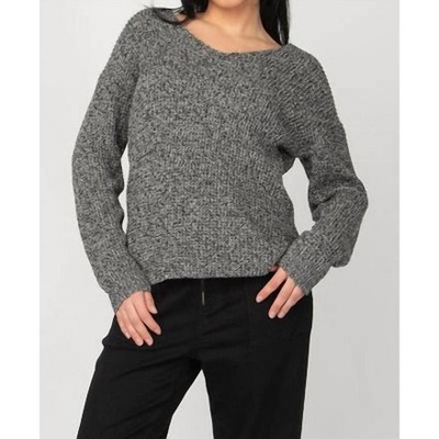 Women's Long Sleeve Bevelled Hem Sweater - Dex