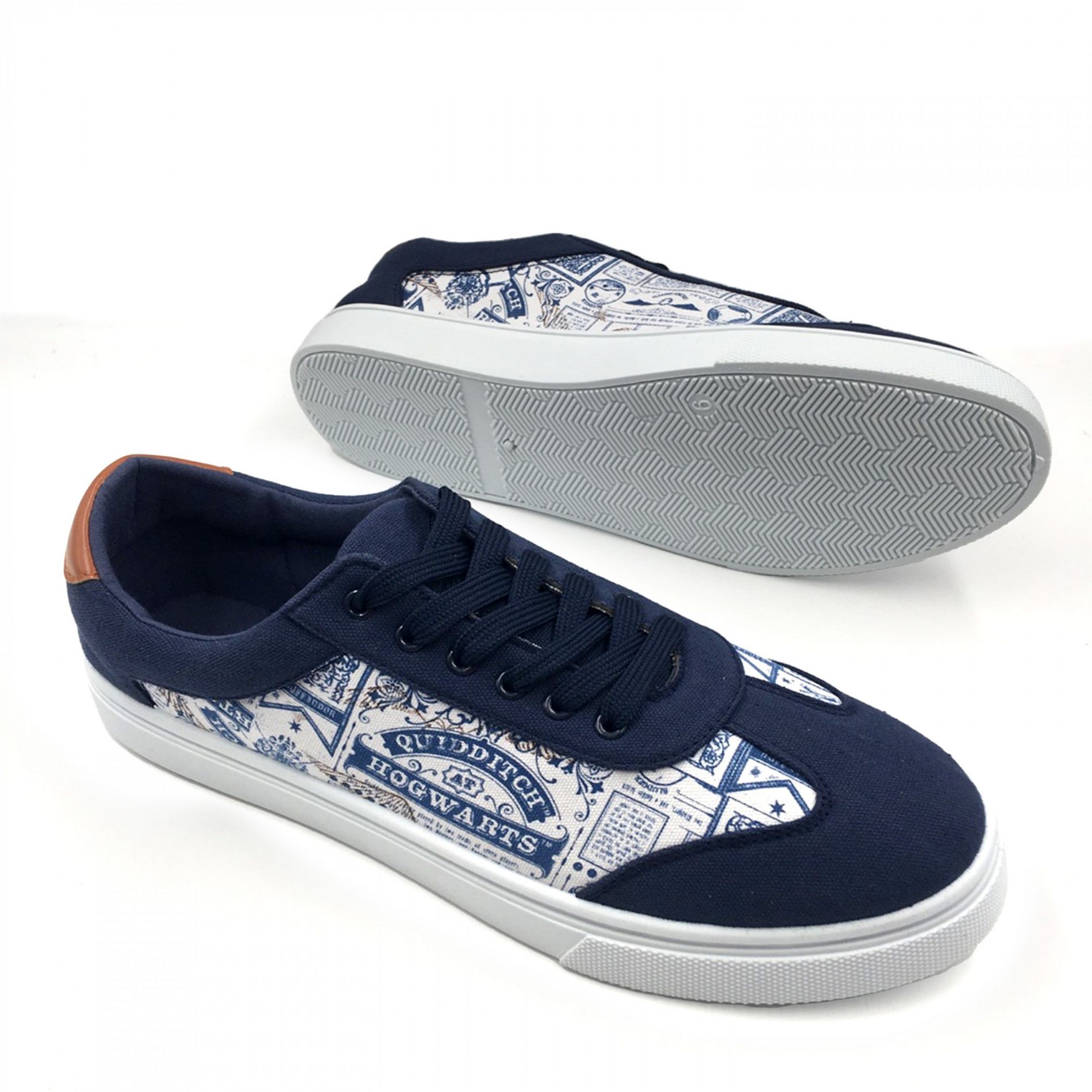 Mens Harry Potter Quidditch at Hogwarts Low Top Sneakers