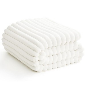 Itopfox Off White Throw Blanket for Couch - 300GSM Soft Cozy Blankets, Cute Small Lightweight Fleece Throws, Birthday Gifts, Home Dorm Decor - 1 of 4