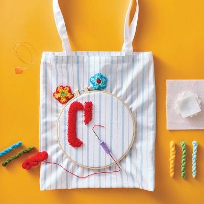 Mondo Llama - Brandclub - Ciao Striped Punch Needle Tote Bag