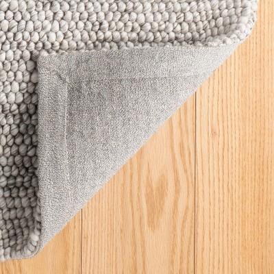 Niels Gray Handwoven Wool and Viscose 2' x 3' Rug