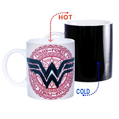 Seven20 DC Comics Wonder Woman 11oz Heat Reveal Medallian Art Mug